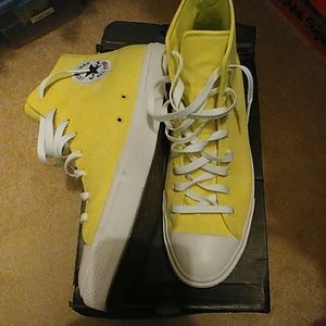 Converse Mens size 12